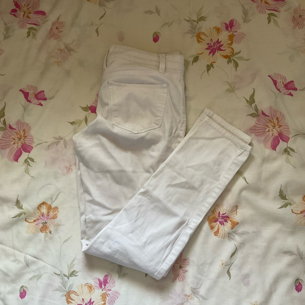 🐥No Boundaries Classic White Jeans